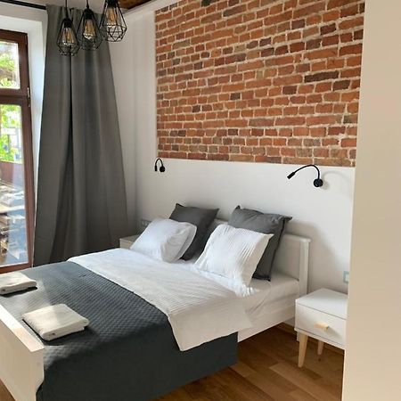 Nowe Apartamenty Zamkowa Vis A Vis Wawelu คราคูฟ ภายนอก รูปภาพ