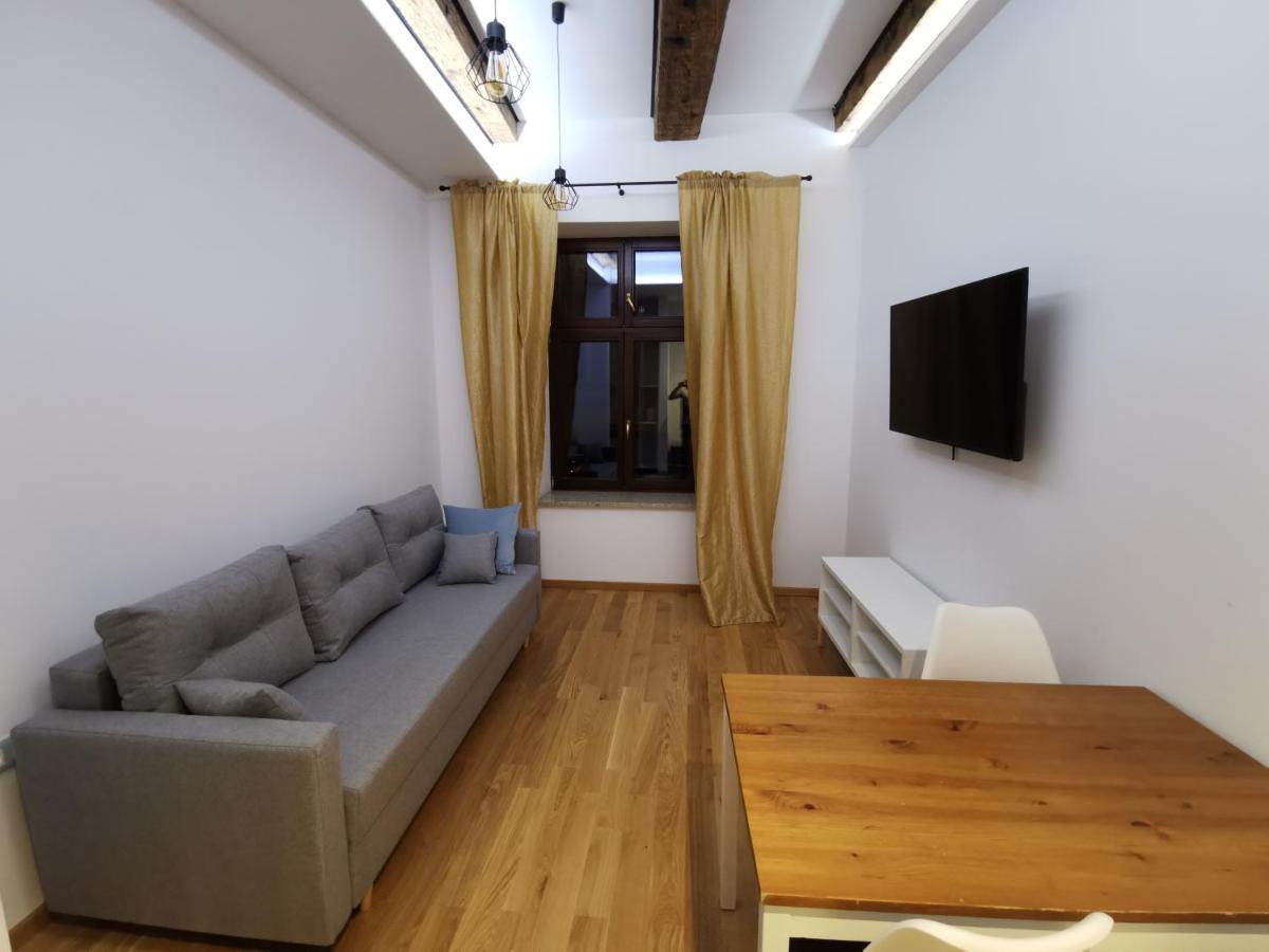 Nowe Apartamenty Zamkowa Vis A Vis Wawelu คราคูฟ ภายนอก รูปภาพ